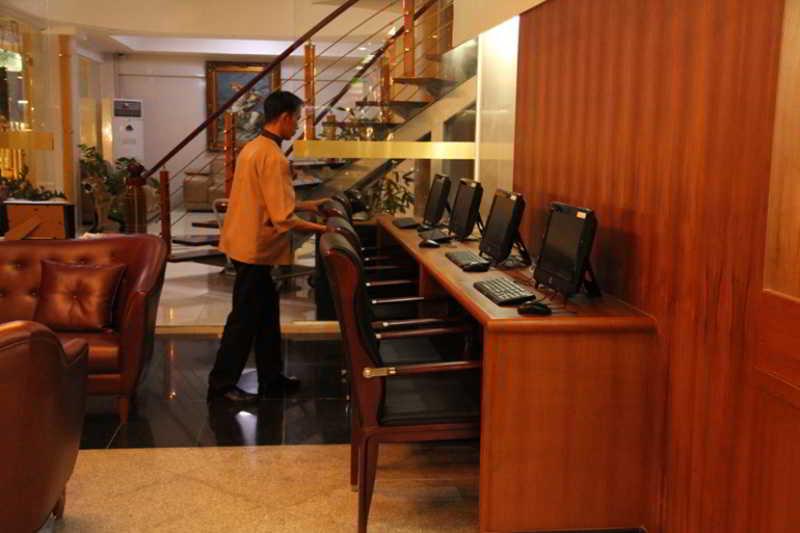 The Privi Suites Pattaya Eksteriør billede
